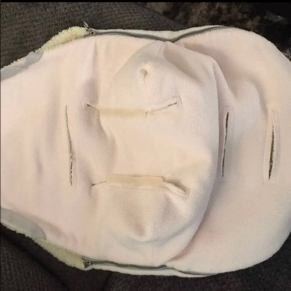 JJ Cole Pink Bundle Me - Picture 3 of 7